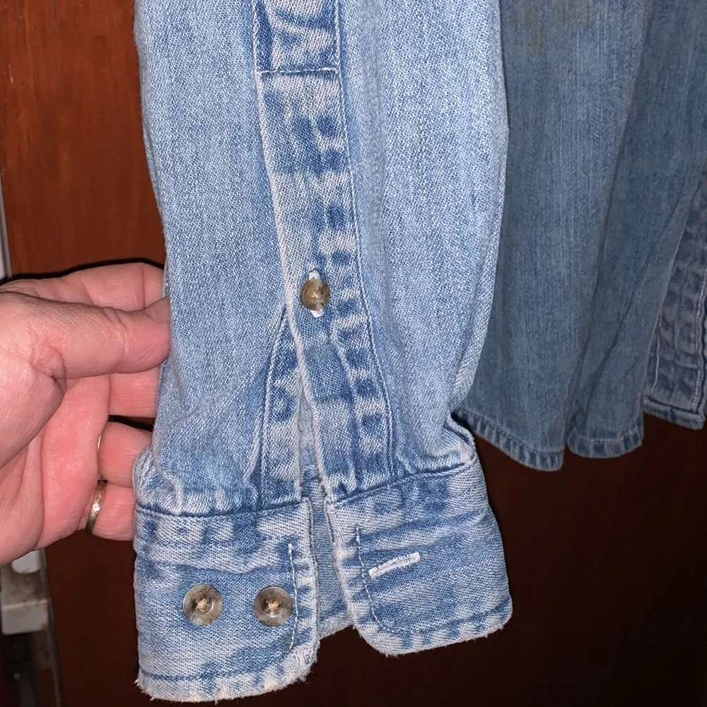 High Sierra Vintage Denim Long Sleeve Button up Shirt Size M - Picture 5 of 16